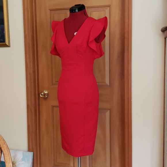 Stunning Red Dress - Picture 1 of 4